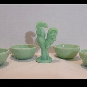 Small Mosser Jadeite Rooster & 4pc Spice Bowls